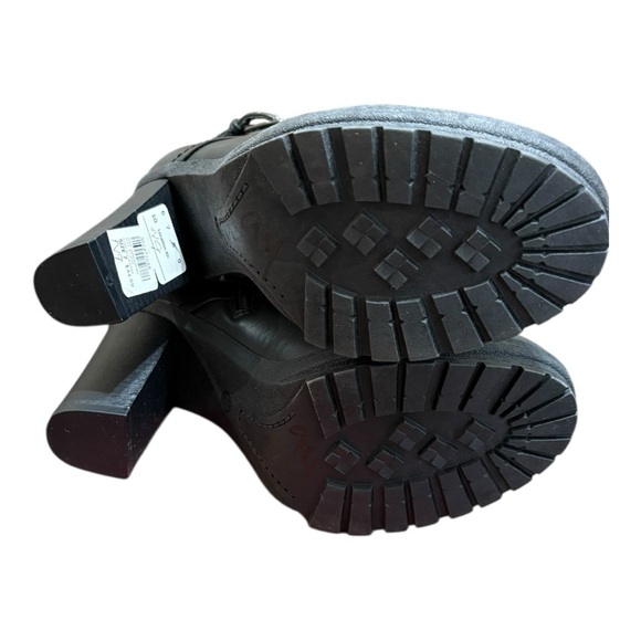 Jameson Black Combat Moto Boots with Rugged Sole and Lace-Up Design size 7 - Picture 7 of 7